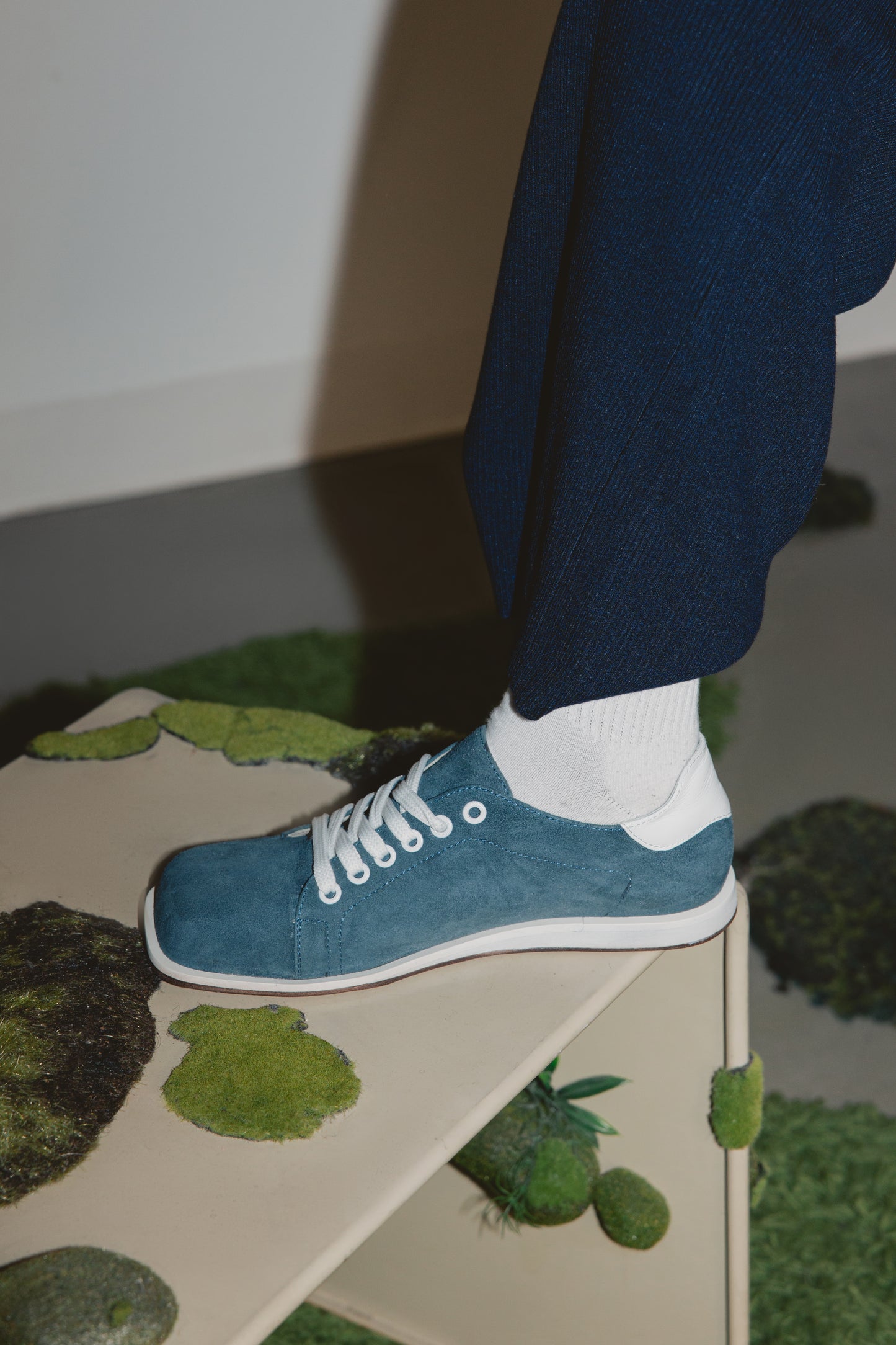 PODIA Sneakers
