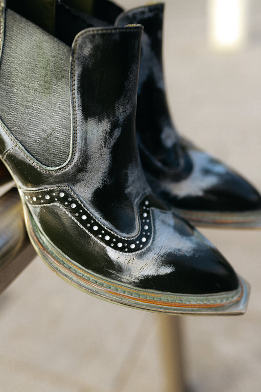 COWBOY SHOES
