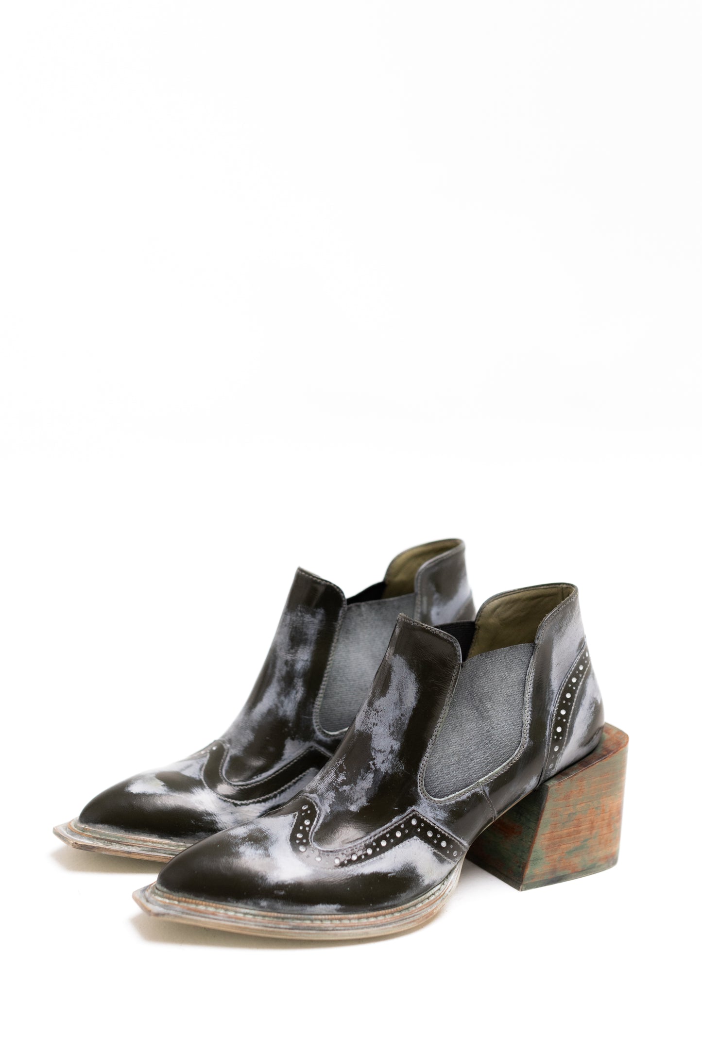 COWBOY SHOES