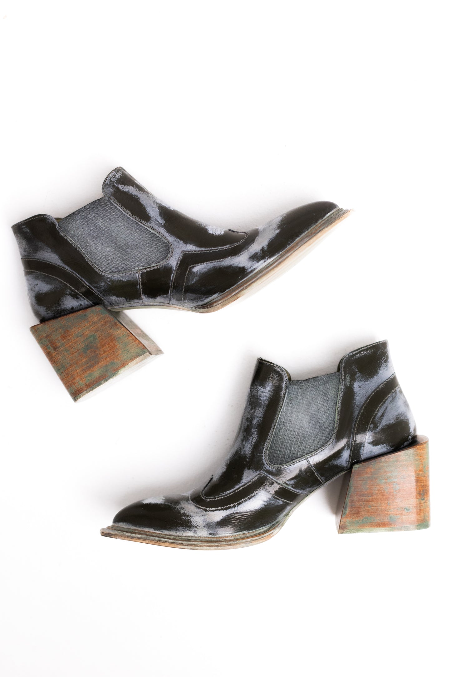 COWBOY SHOES