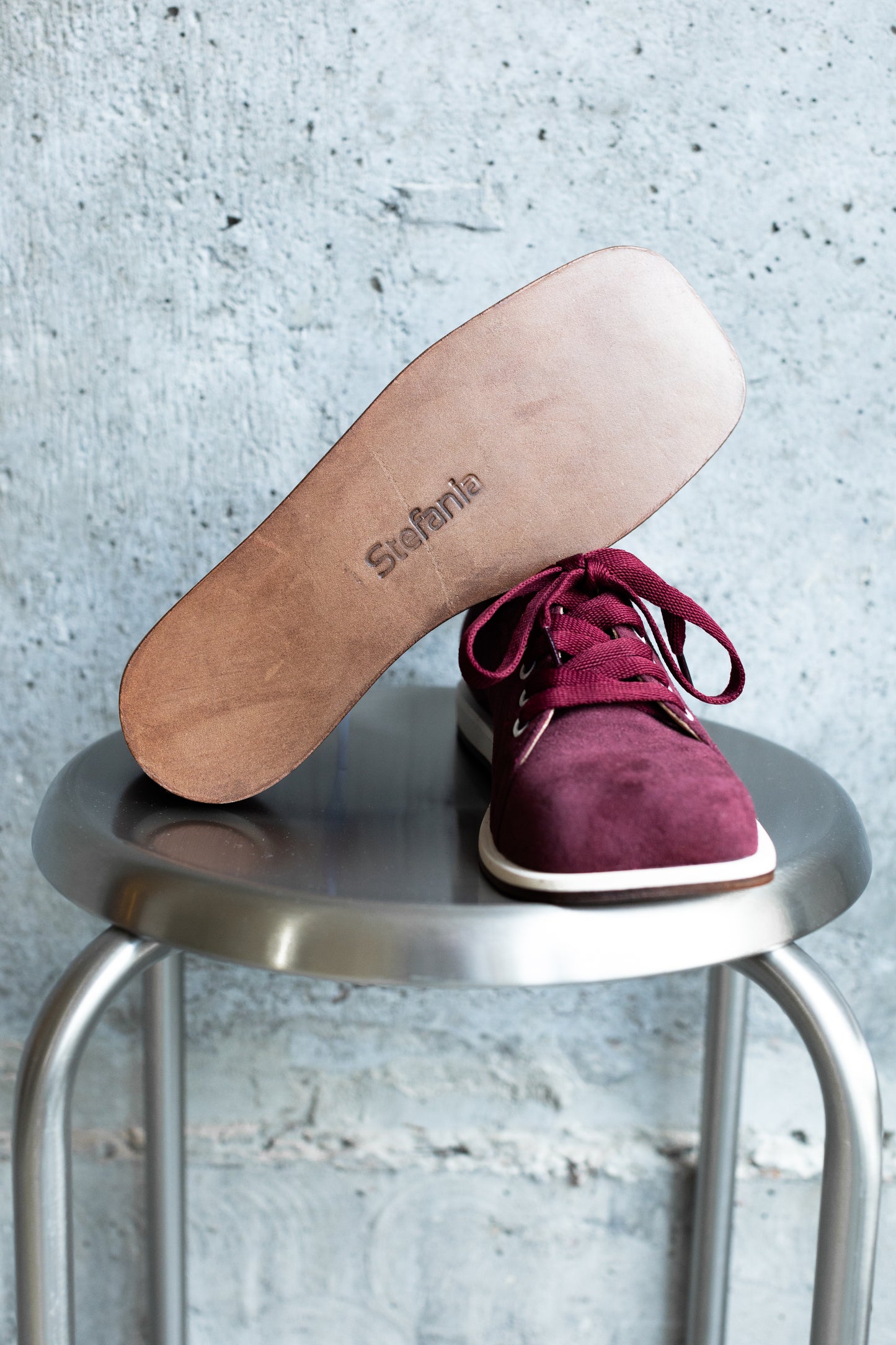 PODIA Sneakers