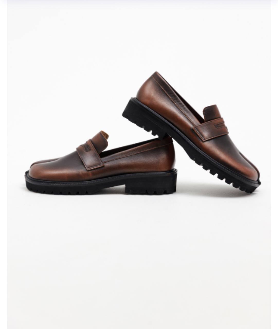 TABI Loafers